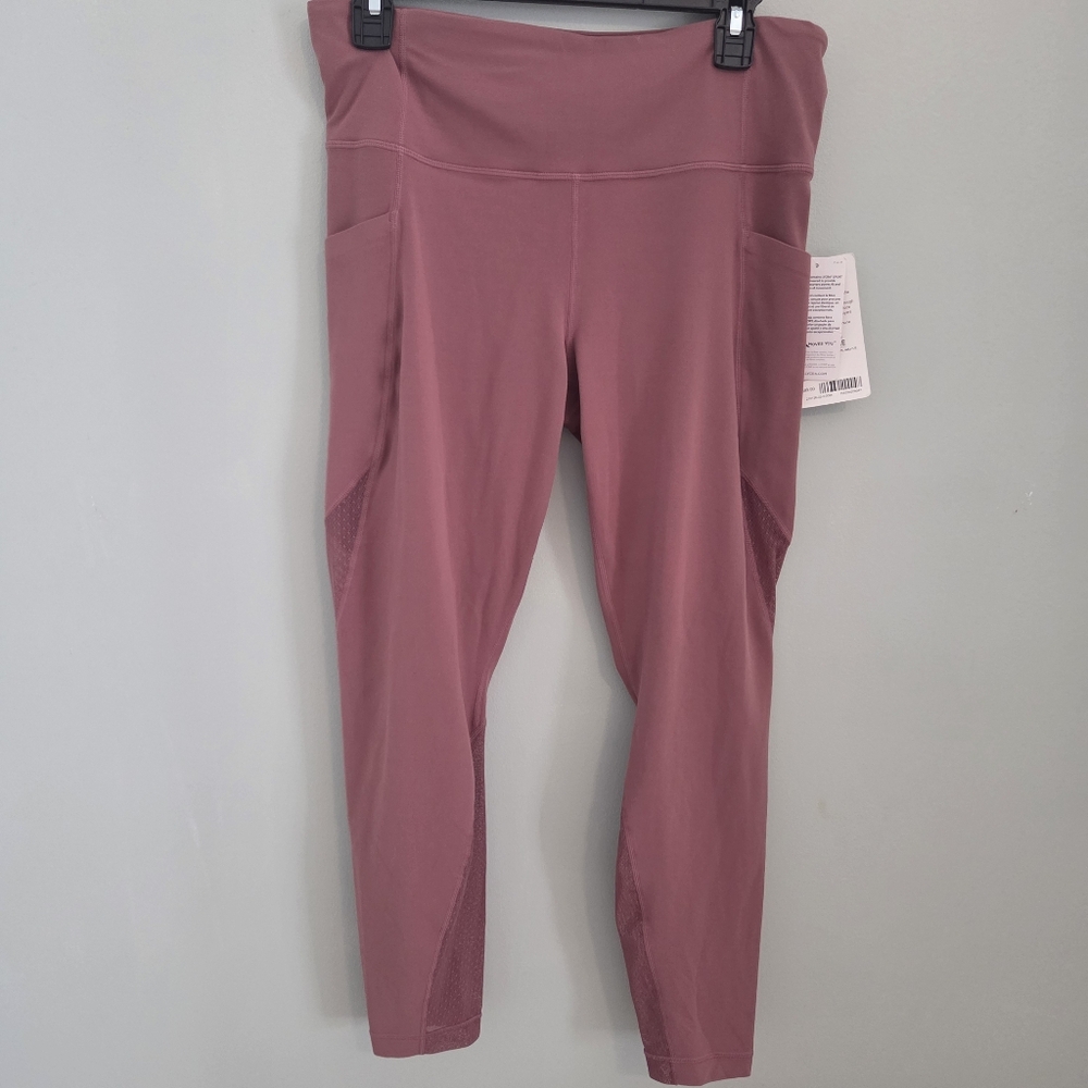 Athleta Salutation Pocket Leggings NWT
